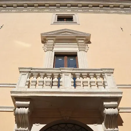 Dimora Manieri 拉奎拉