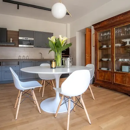 Dimora Manieri Apartment *