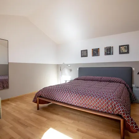 公寓 Dimora Manieri *