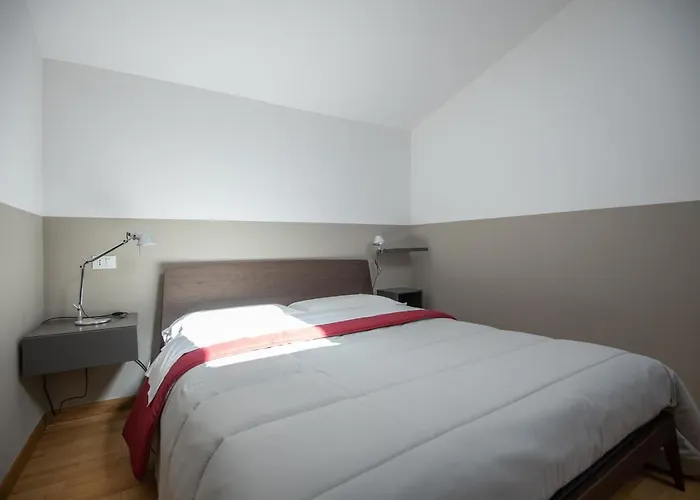 Dimora Manieri アパート ラクイラ